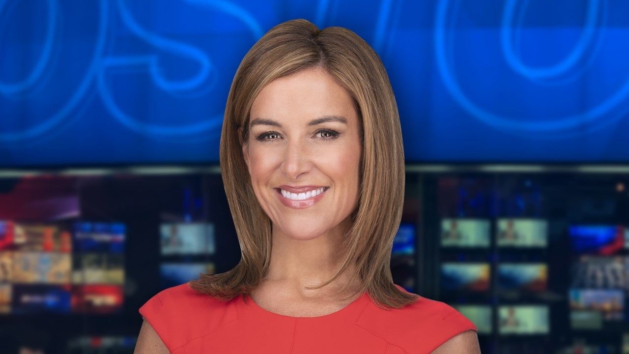 sara underwood boston 25 news leaving 611e7cdf52484 1 - Hunter x Hunter Shop